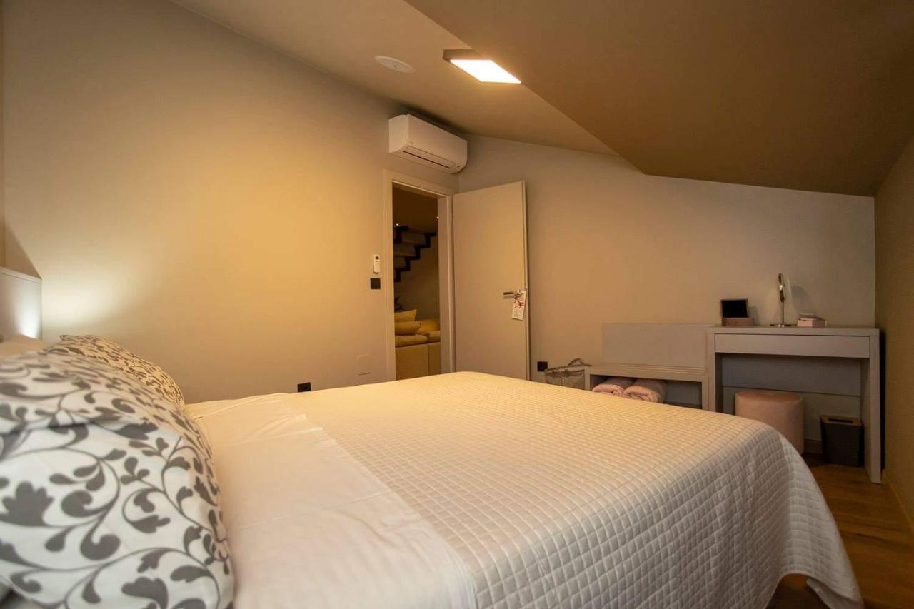 ˇdcˇ Modern Near The Church Apartment Rovinj